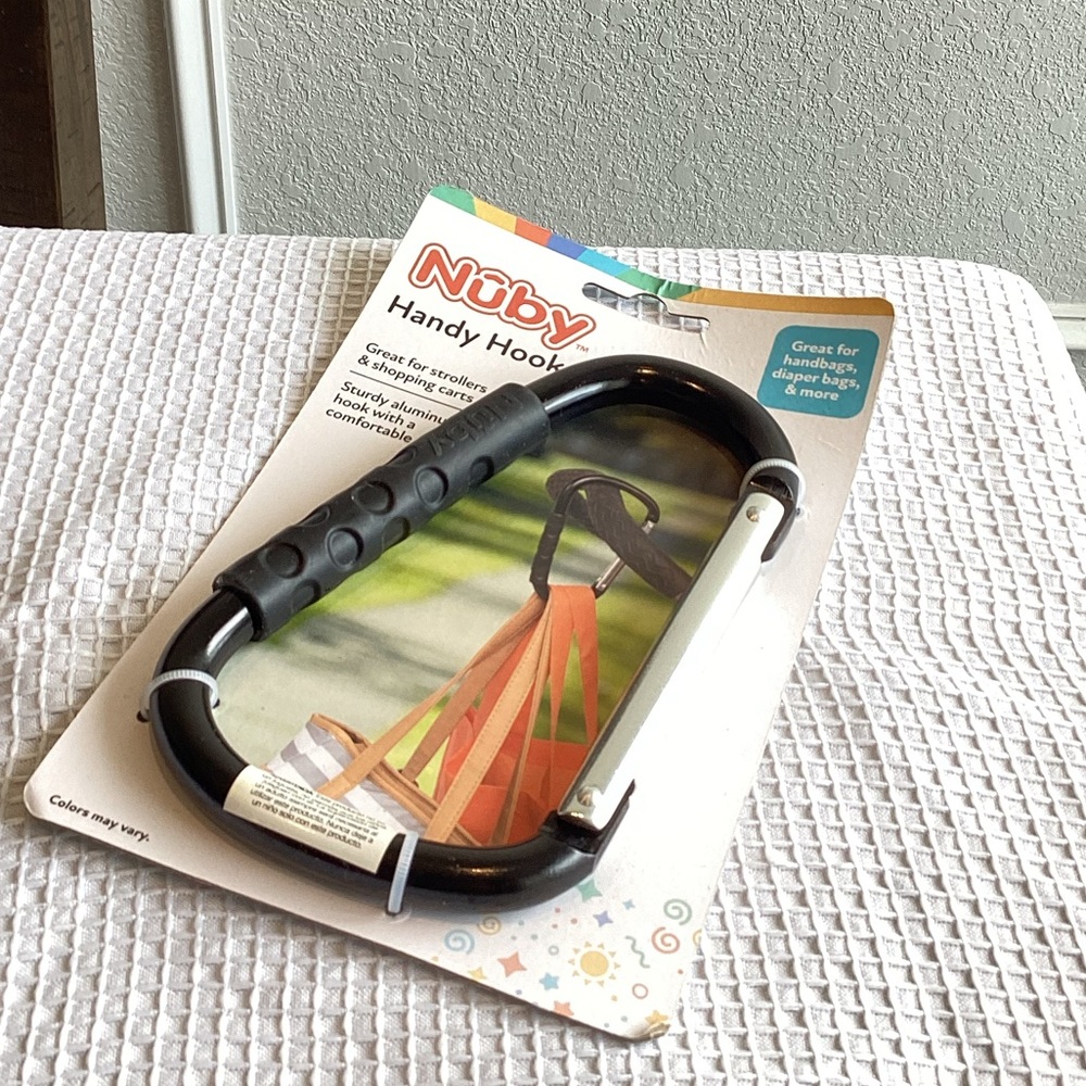 New Nuby Handy Hook